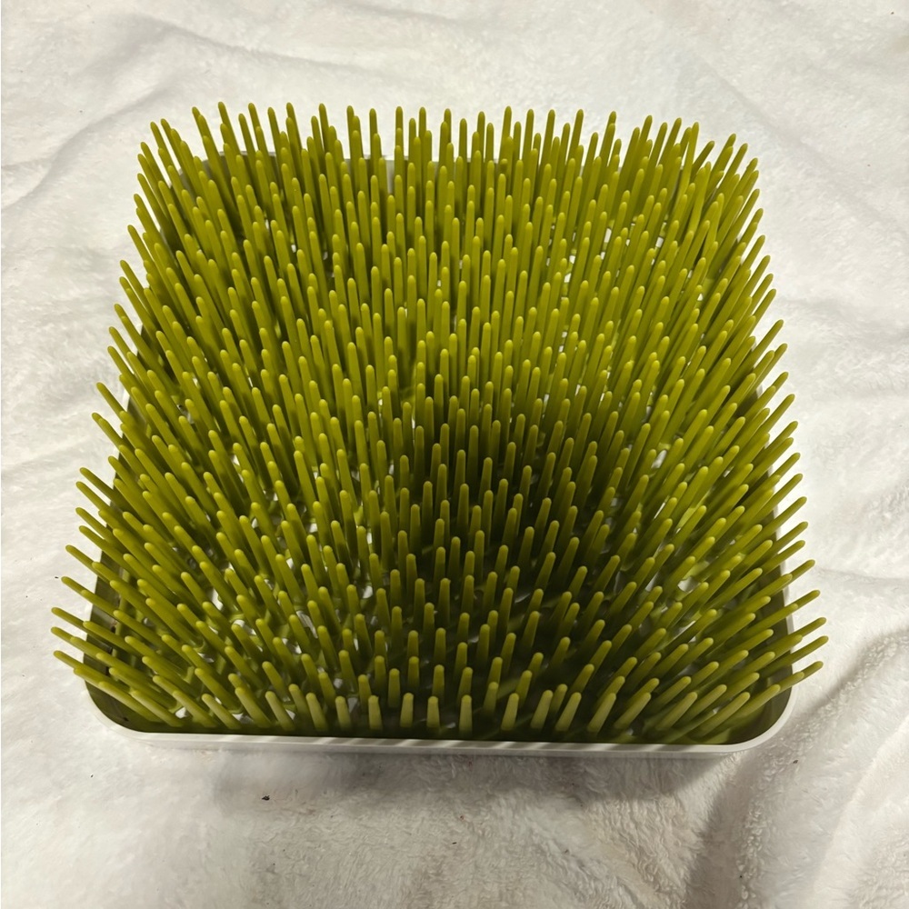 Boon Grass Countertop Drying Rack  Green- Baby Bottles, Sippy Cups, dishes